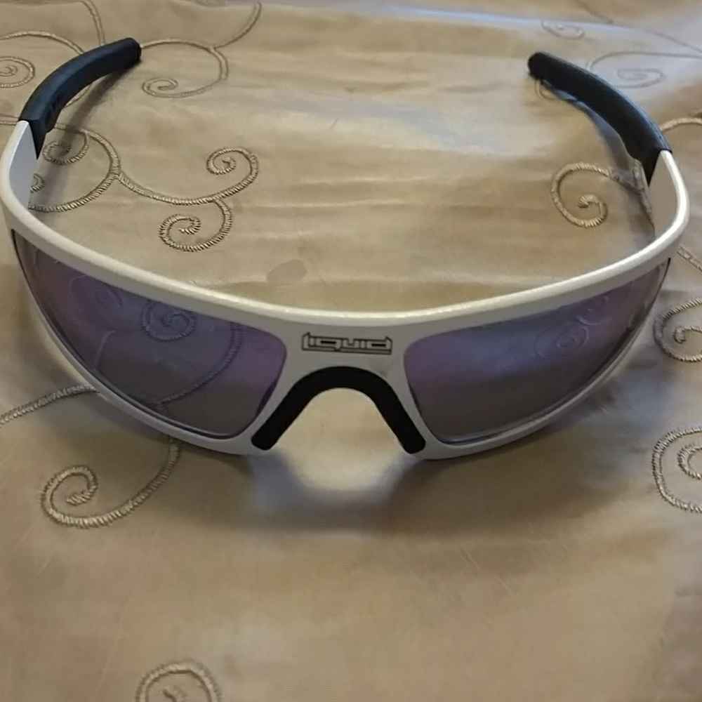 Player polorized sun shades